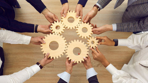How to Structure an Efficient Shopify Team in 2026: Fewer Roles, More Impact